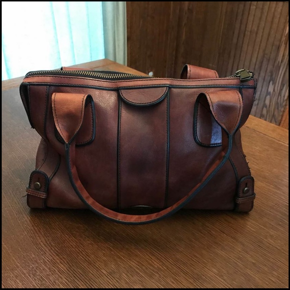 Leather fossil purse